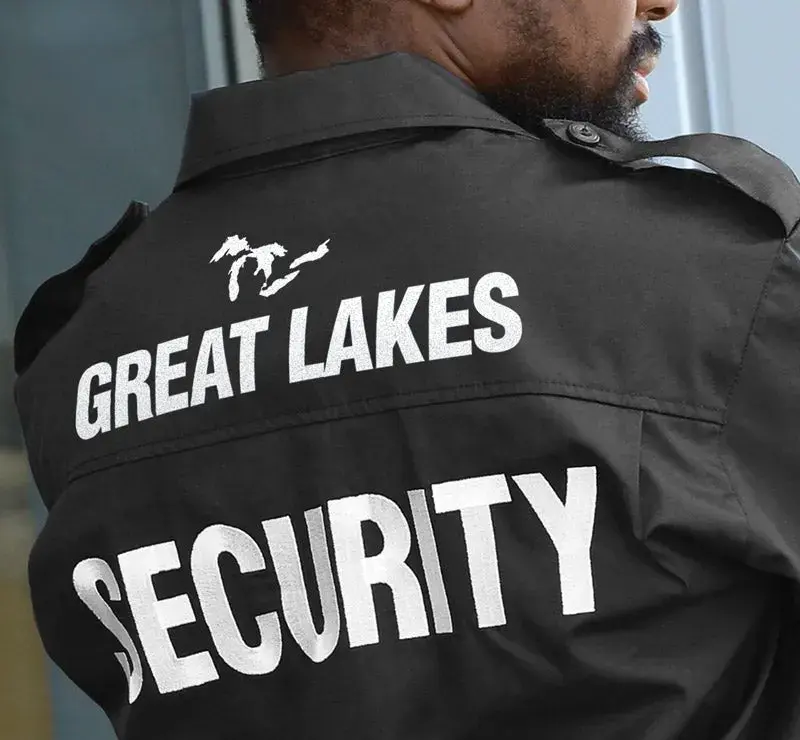 Jacke mit großem Rückendruck